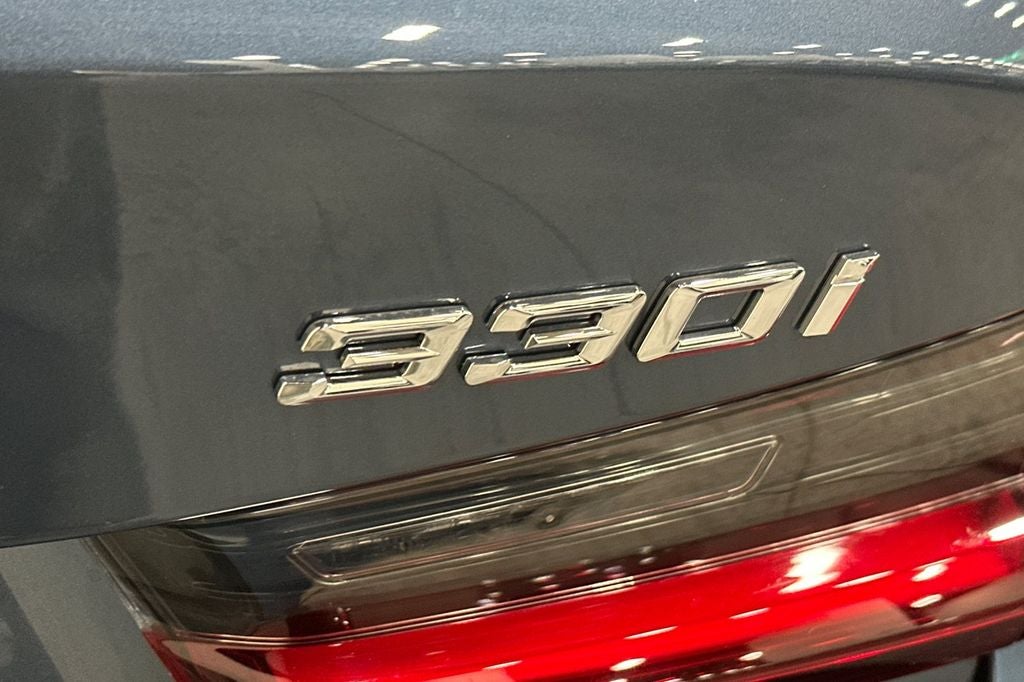 2026 BMW 3 Series 330i