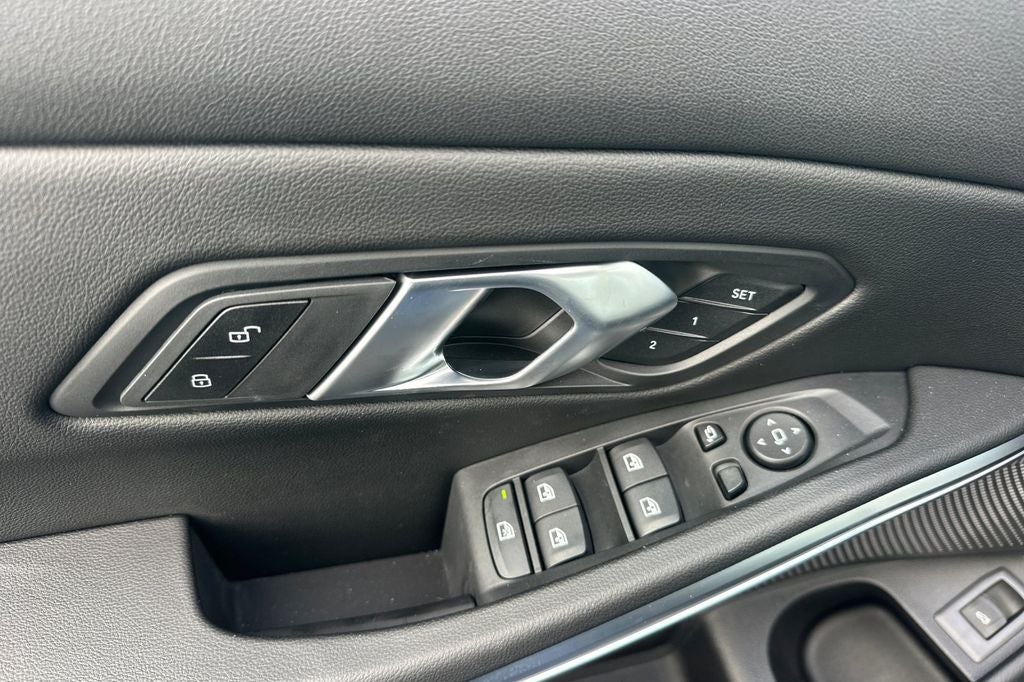 2026 BMW 3 Series 330i