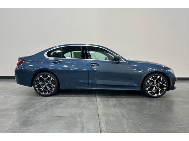 2026 BMW 3 Series 330i