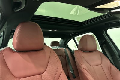 2026 BMW 3 Series 330i