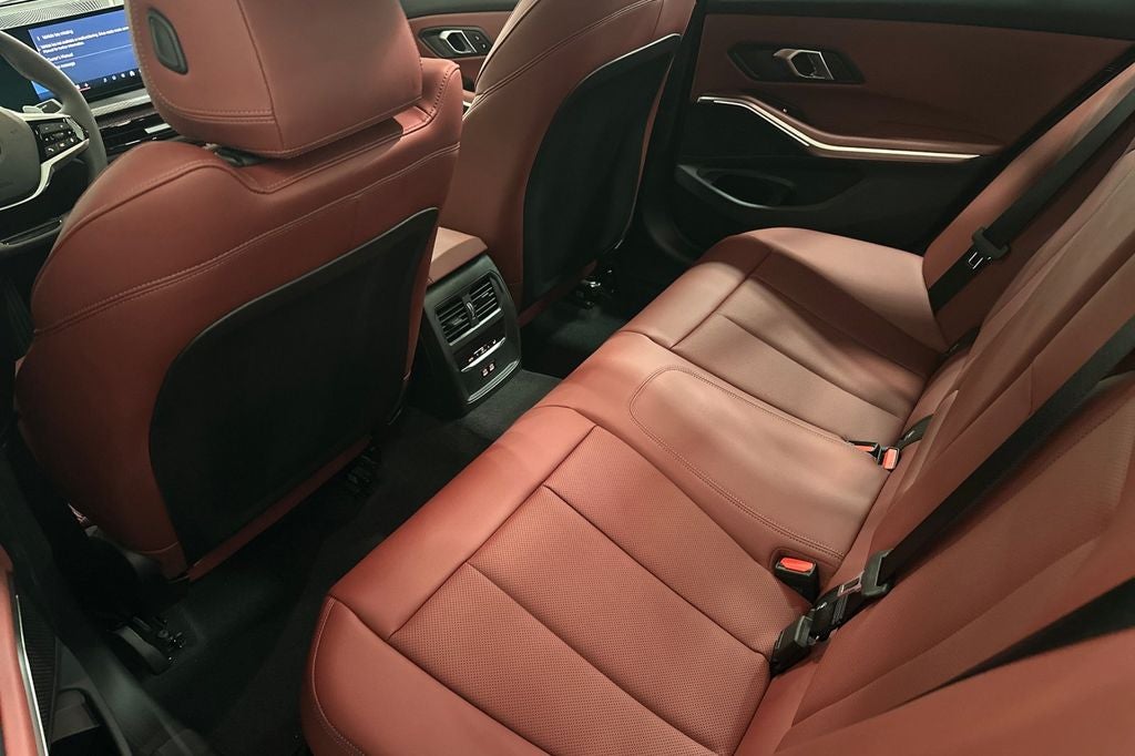 2026 BMW 3 Series 330i