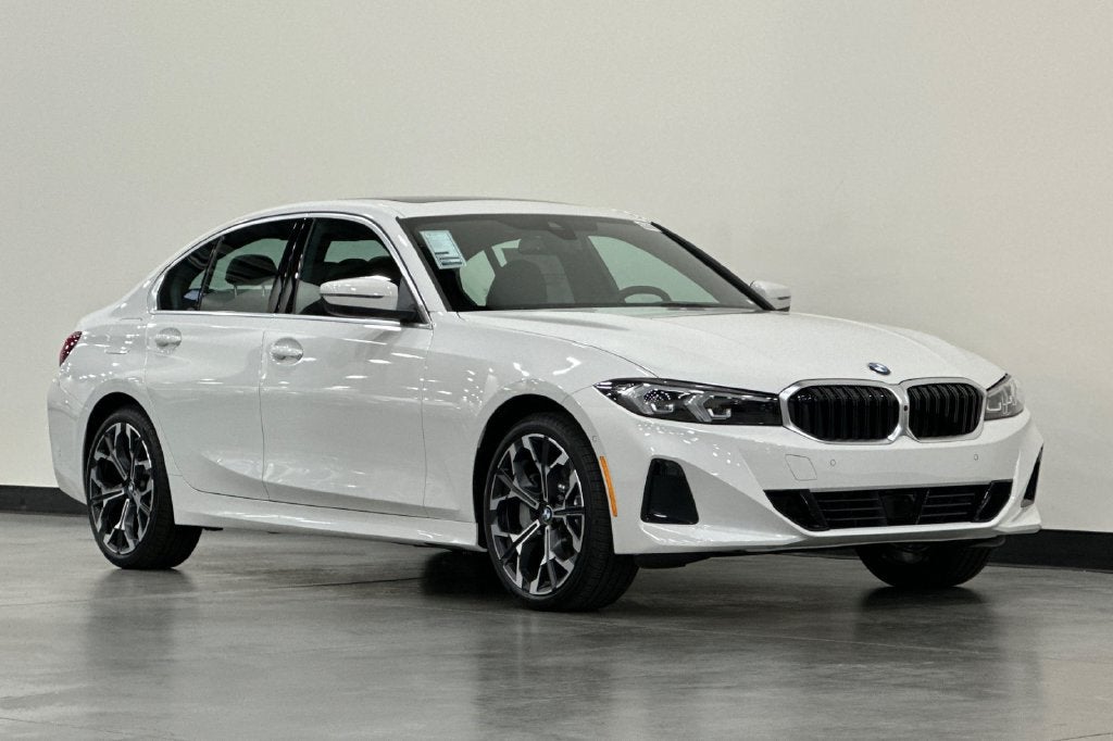 2026 BMW 3 Series 330i