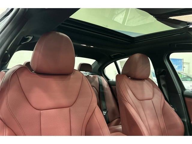 2026 BMW 3 Series 330i