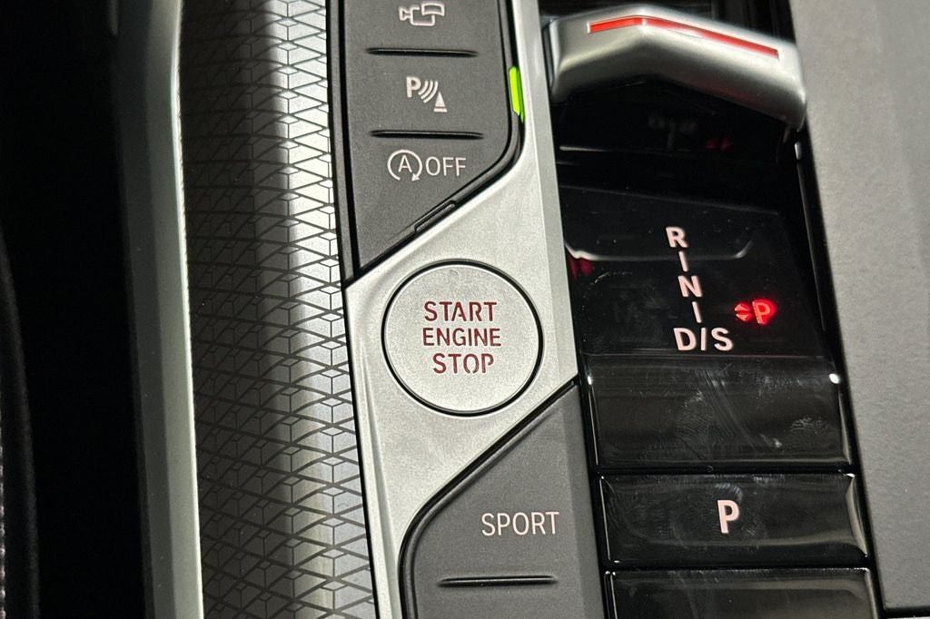 2026 BMW 3 Series 330i