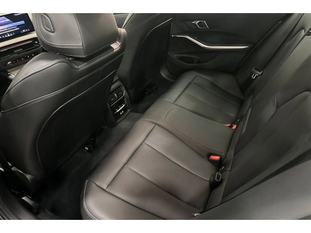 2025 BMW 3 Series 330i