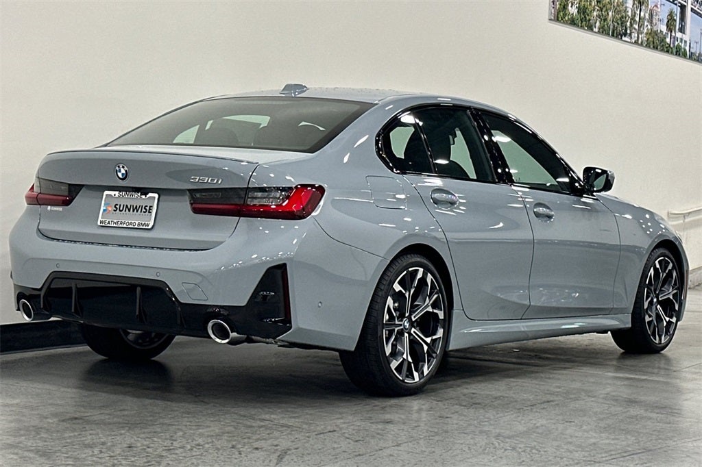 2026 BMW 3 Series 330i