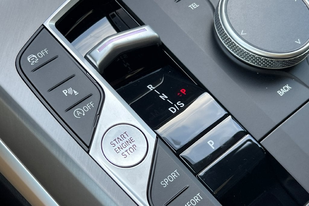 2026 BMW 3 Series 330i