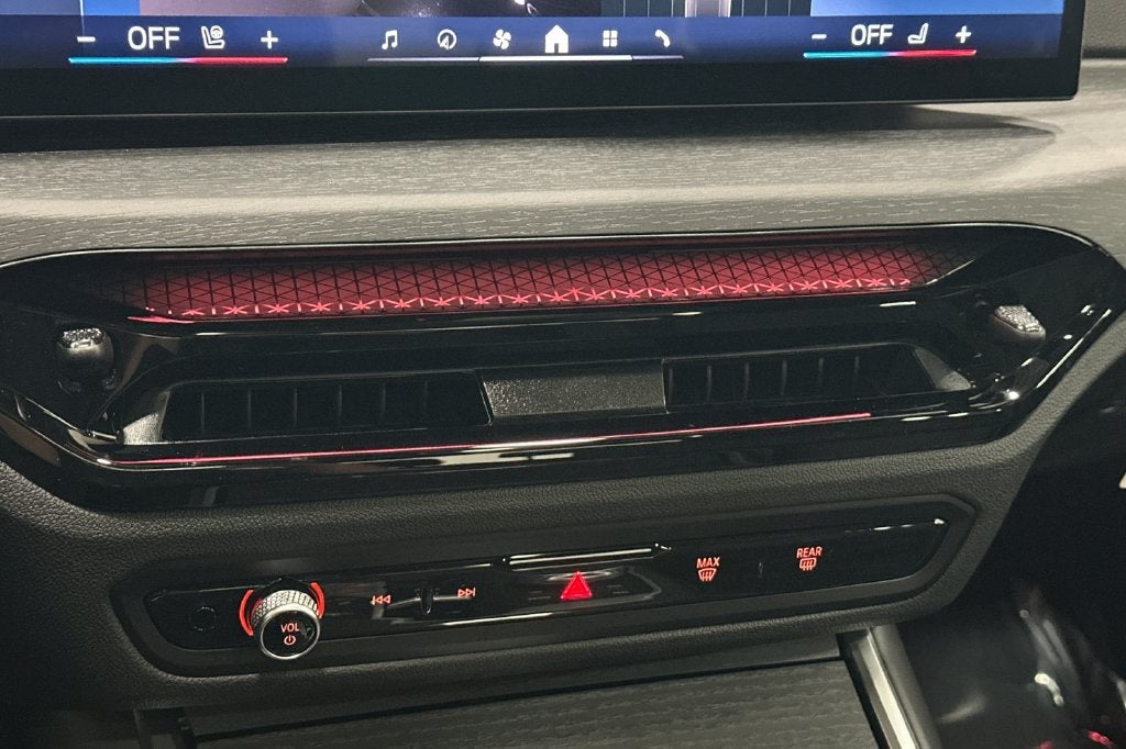 2026 BMW 3 Series 330i