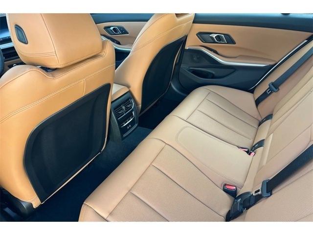 2025 BMW 3 Series 330i