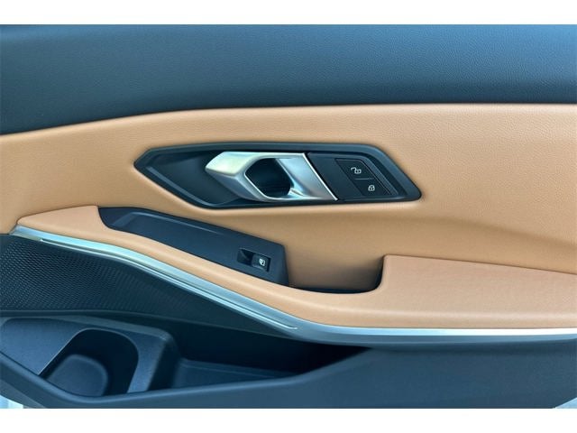 2025 BMW 3 Series 330i