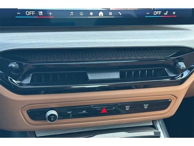 2025 BMW 3 Series 330i