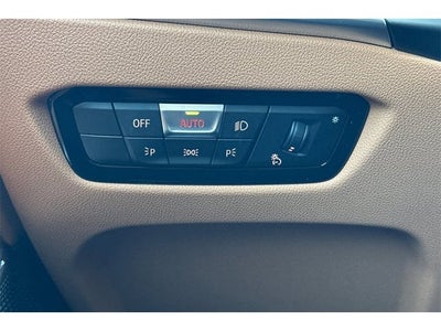 2025 BMW 3 Series 330i