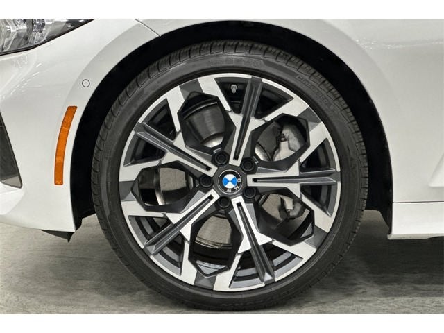 2025 BMW 3 Series 330i