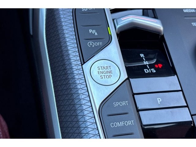 2026 BMW 3 Series 330i