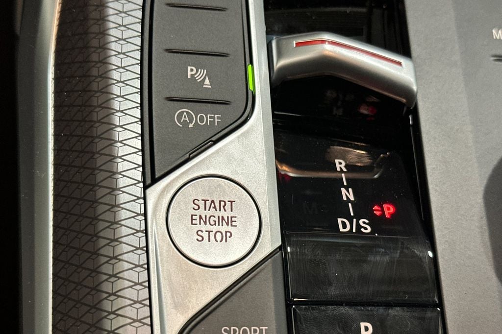 2026 BMW 3 Series 330i