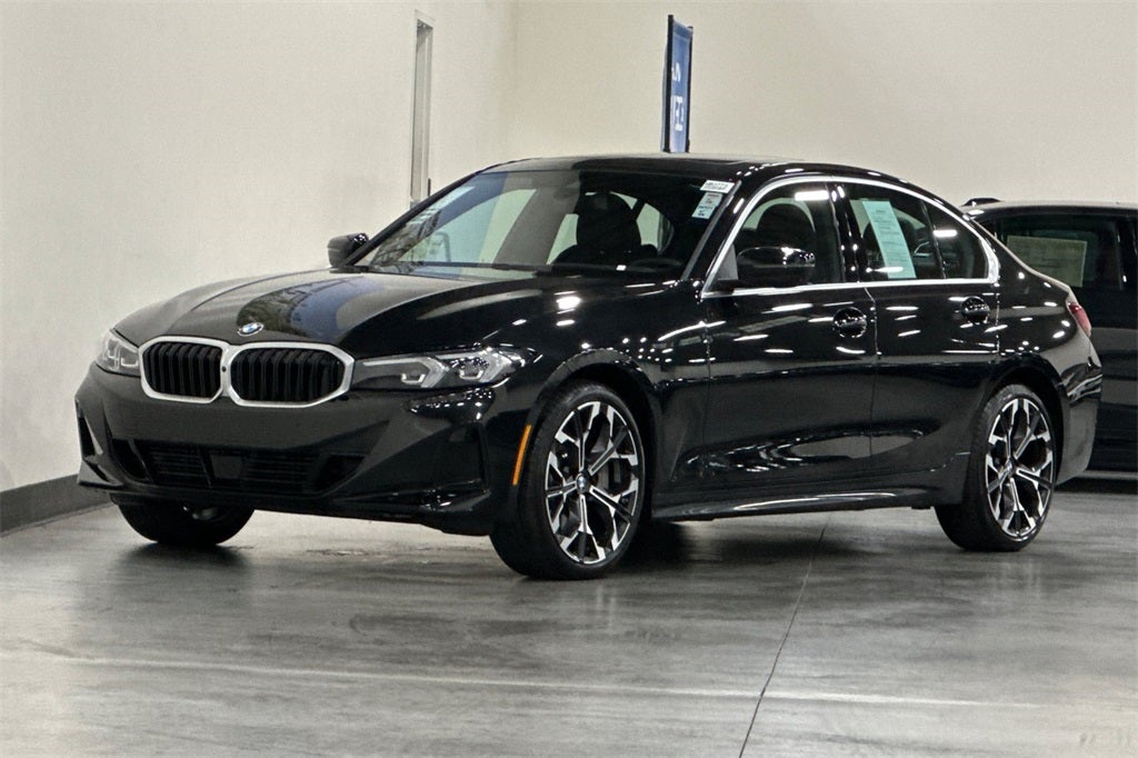 2025 BMW 3 Series 330i