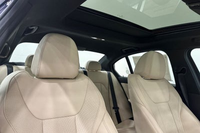 2026 BMW 3 Series 330i