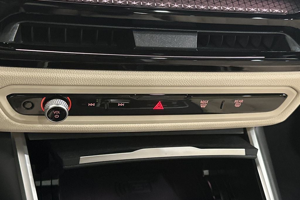 2026 BMW 3 Series 330i