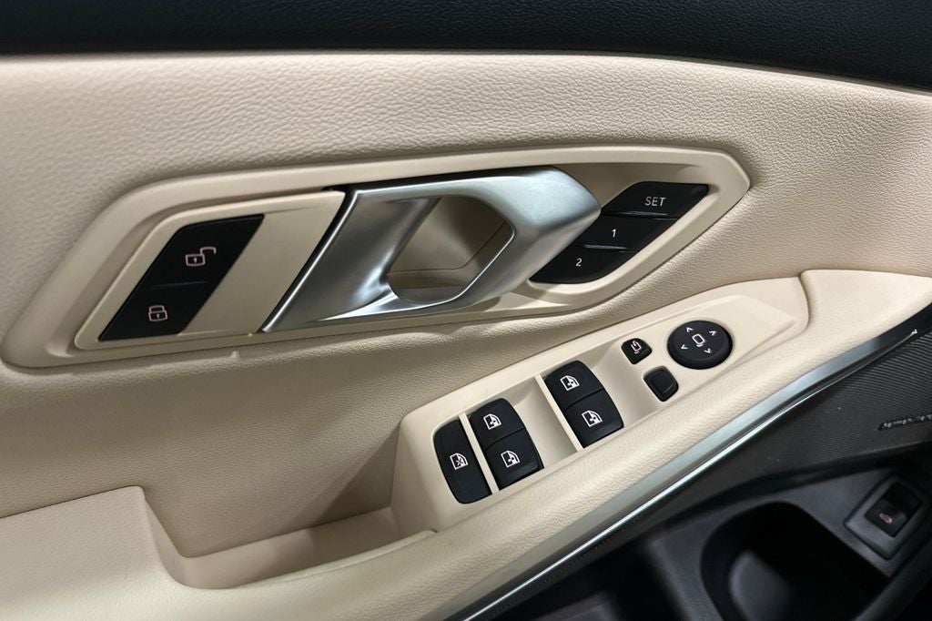 2026 BMW 3 Series 330i