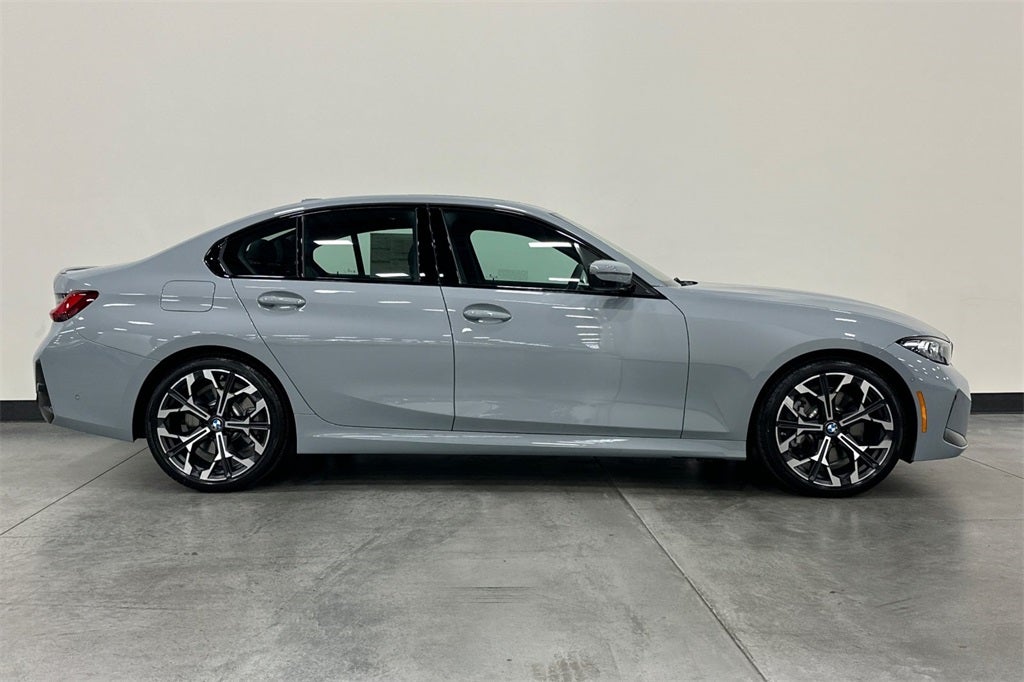 2026 BMW 3 Series 330i