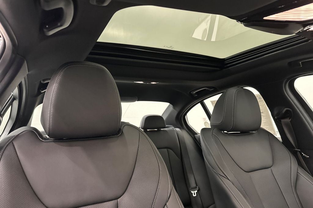 2026 BMW 3 Series 330i