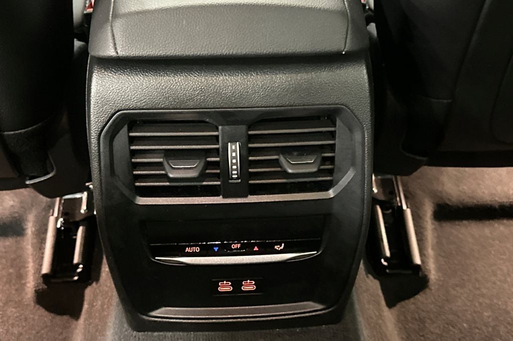 2023 BMW 3 Series 330i