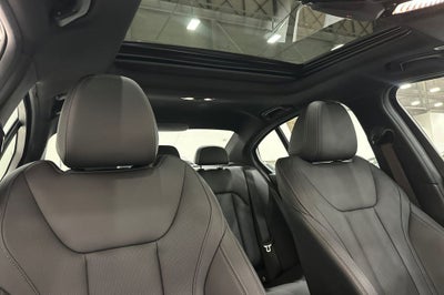 2023 BMW 3 Series 330i