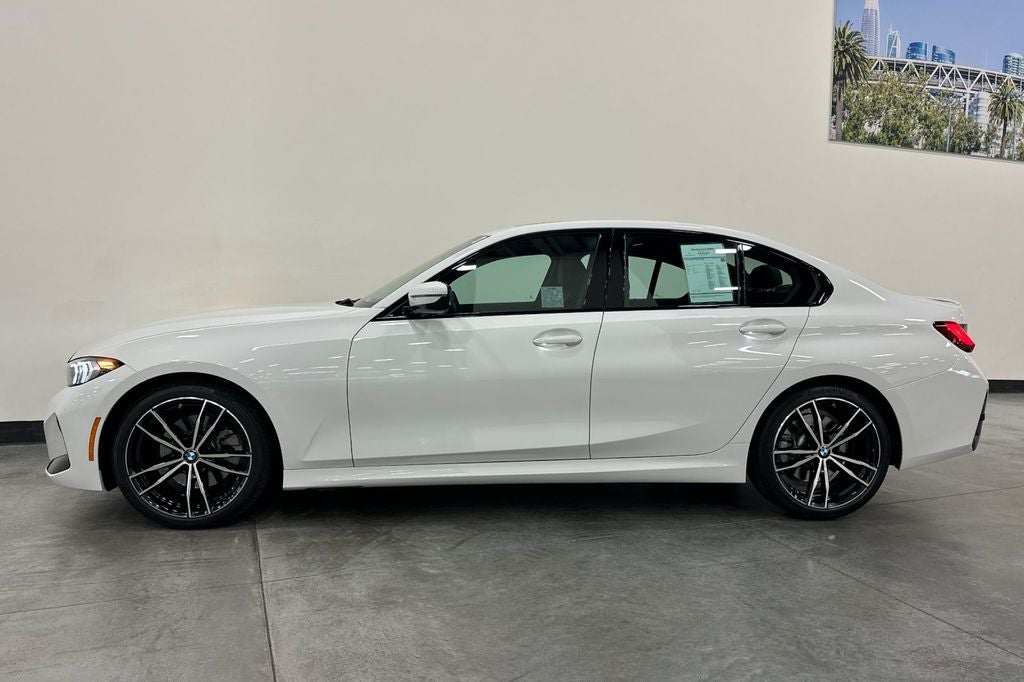 2023 BMW 3 Series 330i