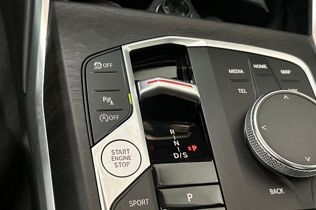 2024 BMW 3 Series 330i