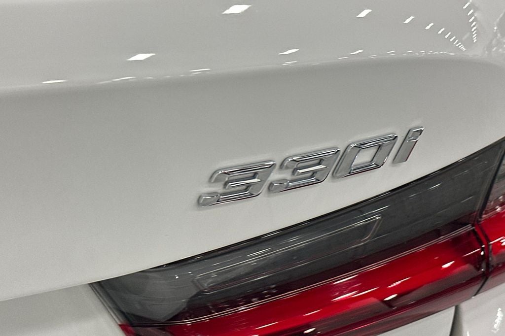 2024 BMW 3 Series 330i