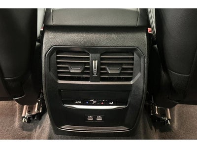 2024 BMW 3 Series 330i