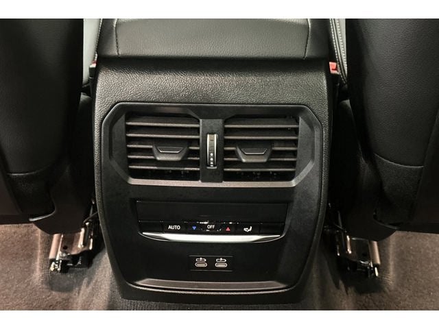 2024 BMW 3 Series 330i