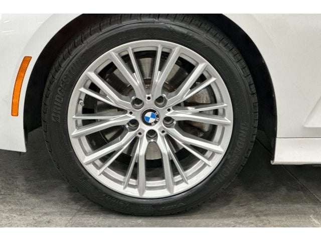 2024 BMW 3 Series 330i