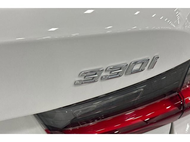 2024 BMW 3 Series 330i