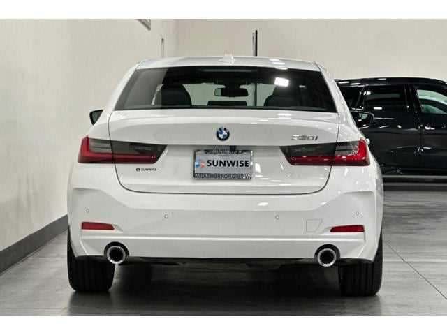 2024 BMW 3 Series 330i