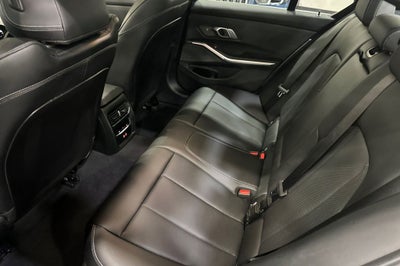 2025 BMW 3 Series 330i xDrive