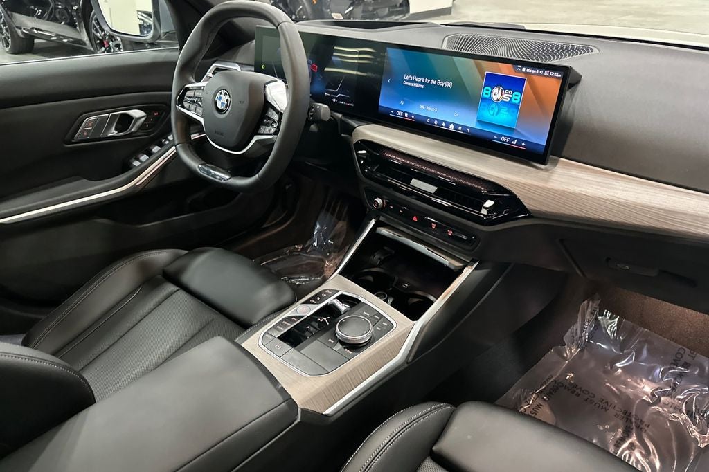 2025 BMW 3 Series 330i xDrive