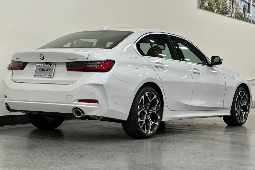 2026 BMW 3 Series 330i xDrive