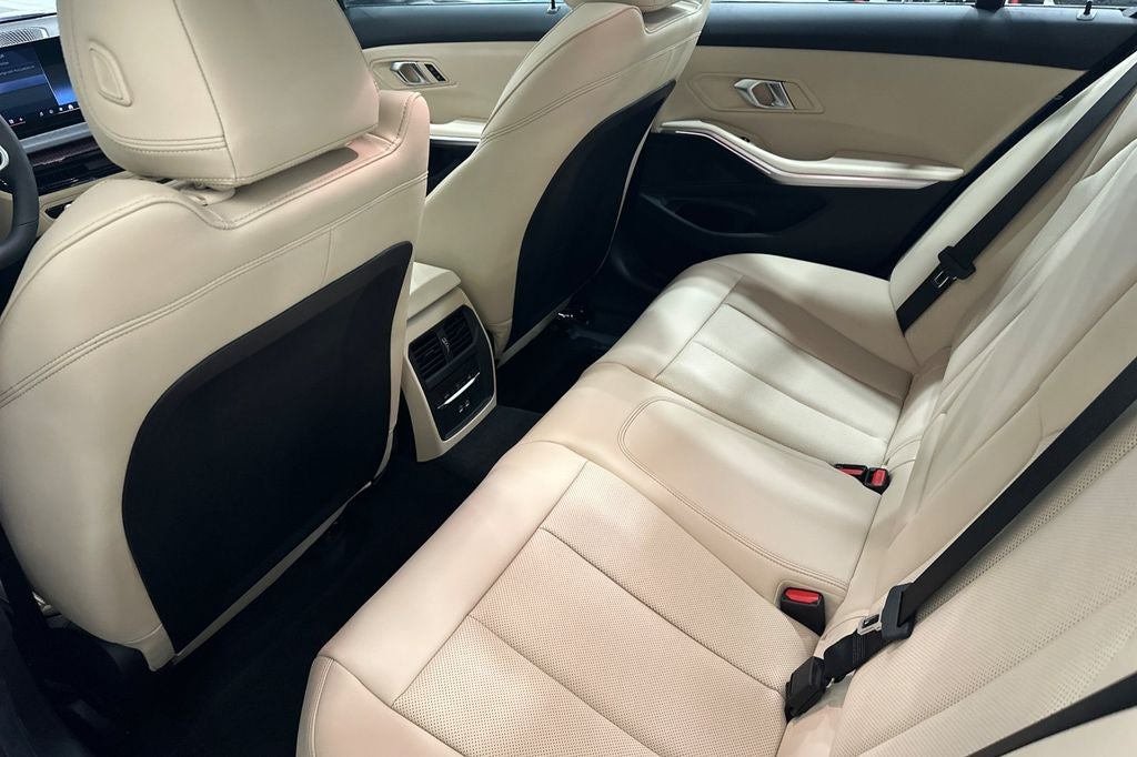 2026 BMW 3 Series 330i xDrive