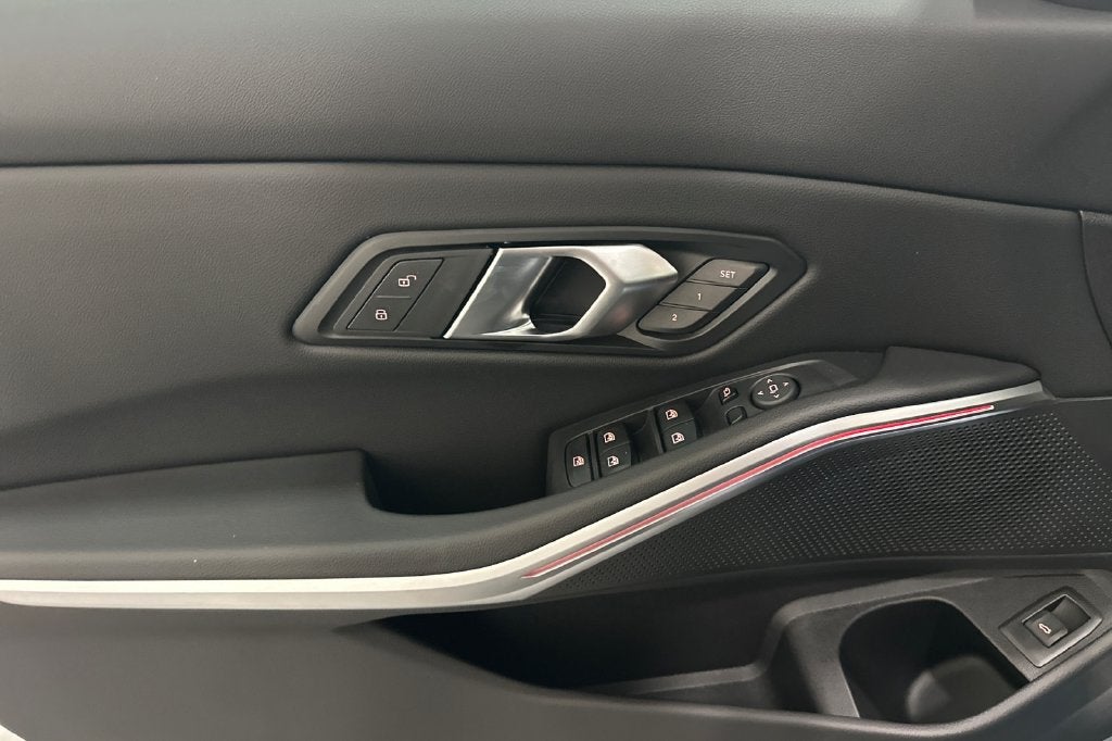 2026 BMW 3 Series 330i xDrive