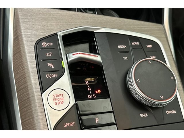 2025 BMW 3 Series 330i xDrive