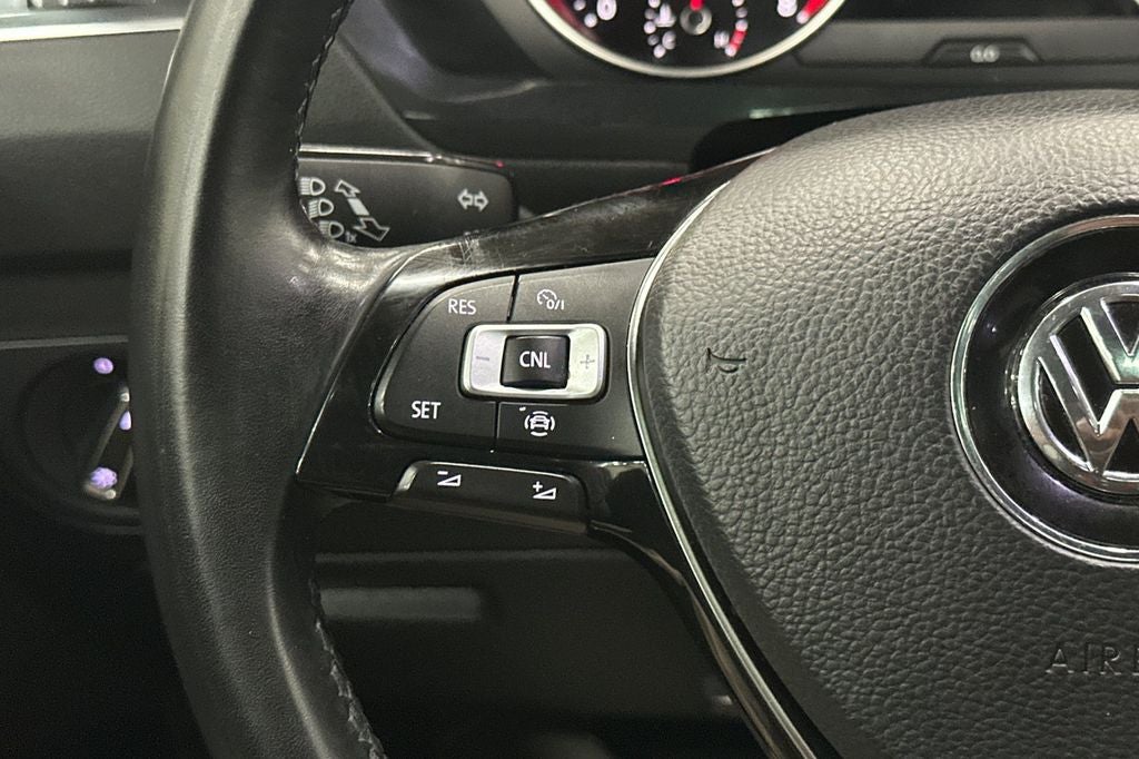 2019 Volkswagen Tiguan 2.0T SE