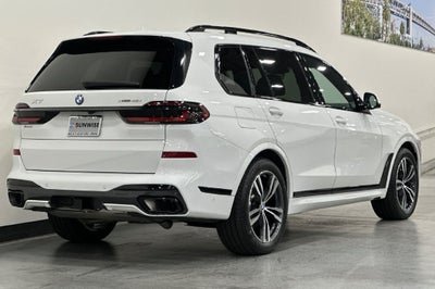 2024 BMW X7 xDrive40i