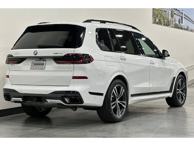 2024 BMW X7 xDrive40i