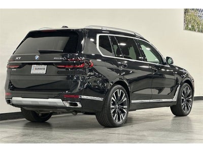 2025 BMW X7 xDrive40i
