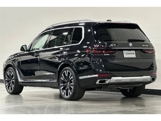 2025 BMW X7 xDrive40i