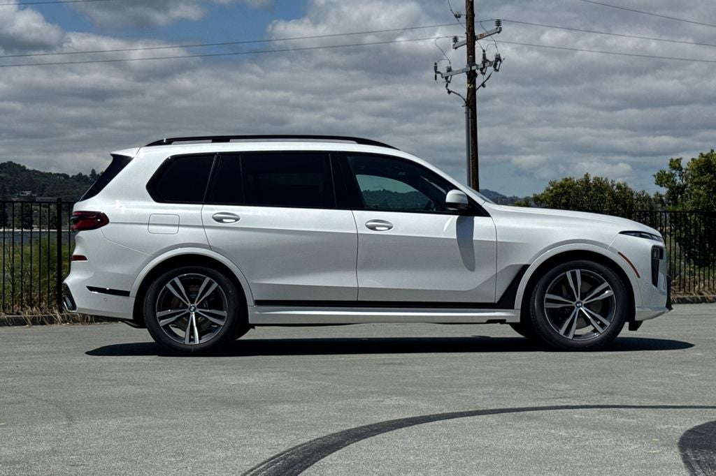 2027 BMW X7 xDrive40i