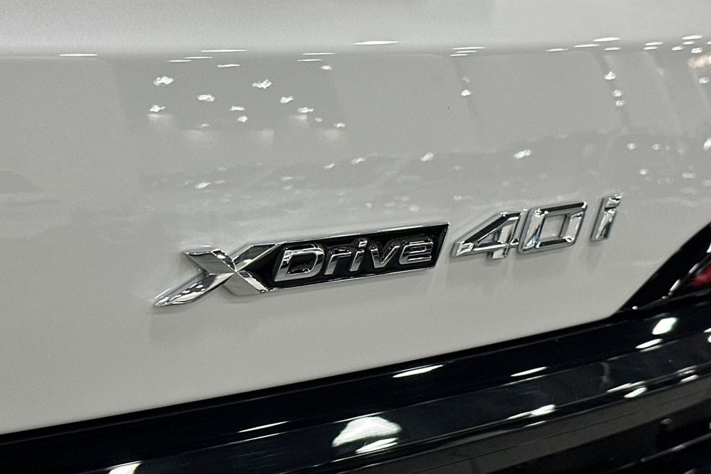 2027 BMW X7 xDrive40i