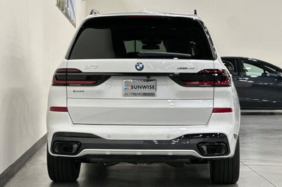 2027 BMW X7 xDrive40i