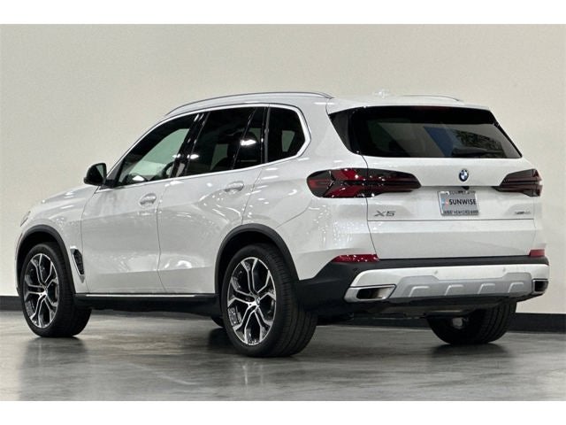 2025 BMW X5 xDrive40i